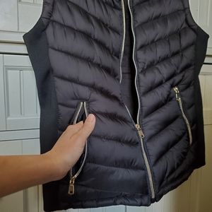 SOLD | Hölstark Quilted Puffer Vest, Size M (4-6)